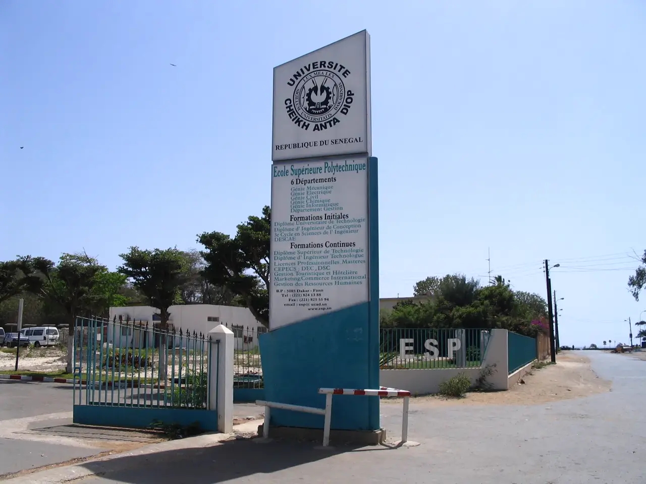 École Supérieure Polytechnique de Dakar (UCAD)